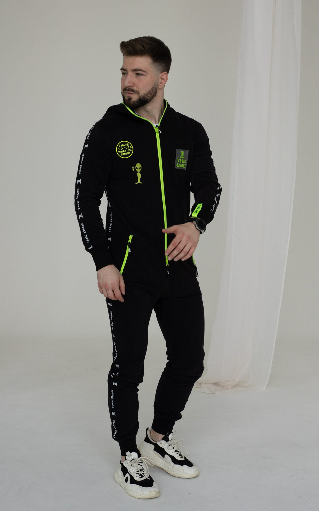 Alien black