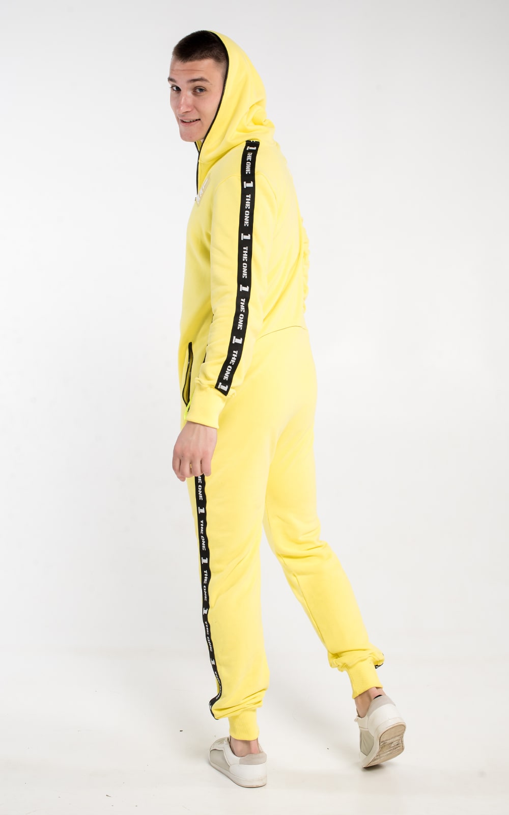 Alien yellow