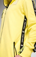 Alien yellow