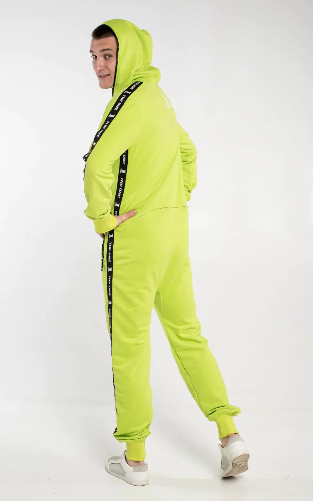 Alien yellow