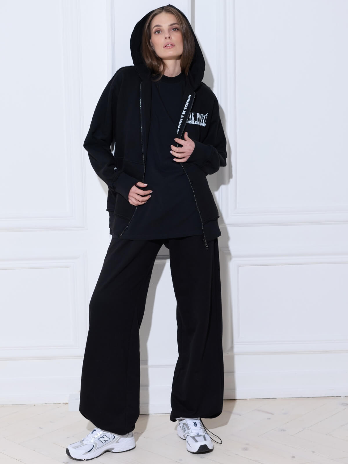 Suit Chaos Coordinator Black