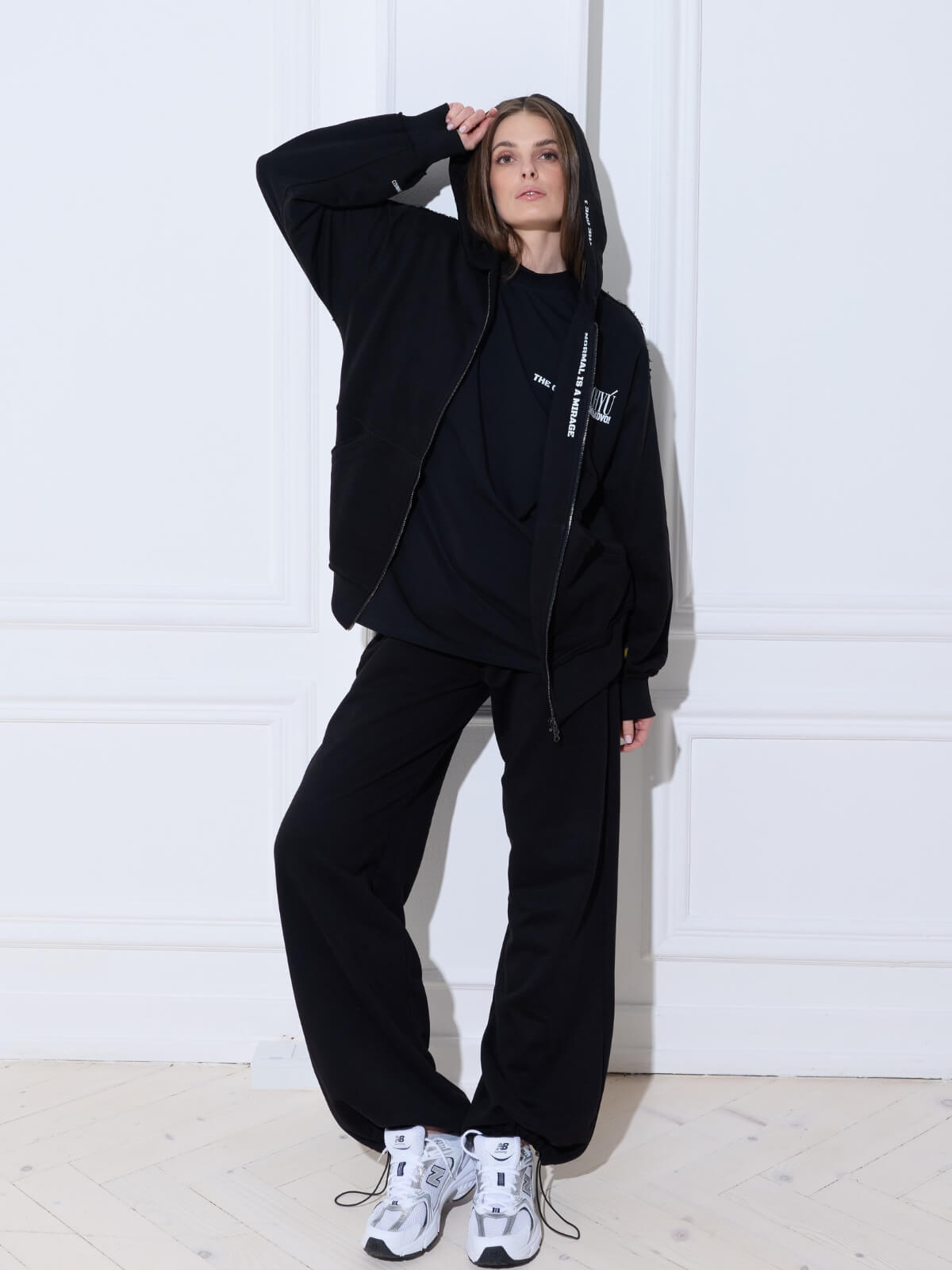 Suit Chaos Coordinator Black