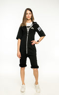 Llama short black