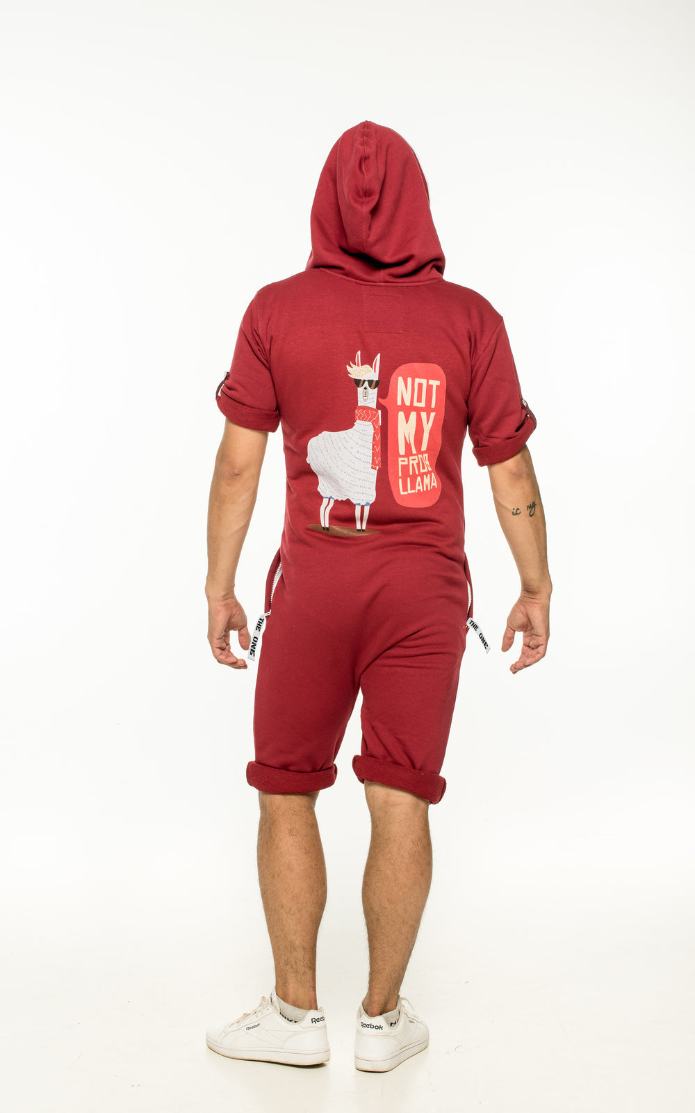 Llama short wine