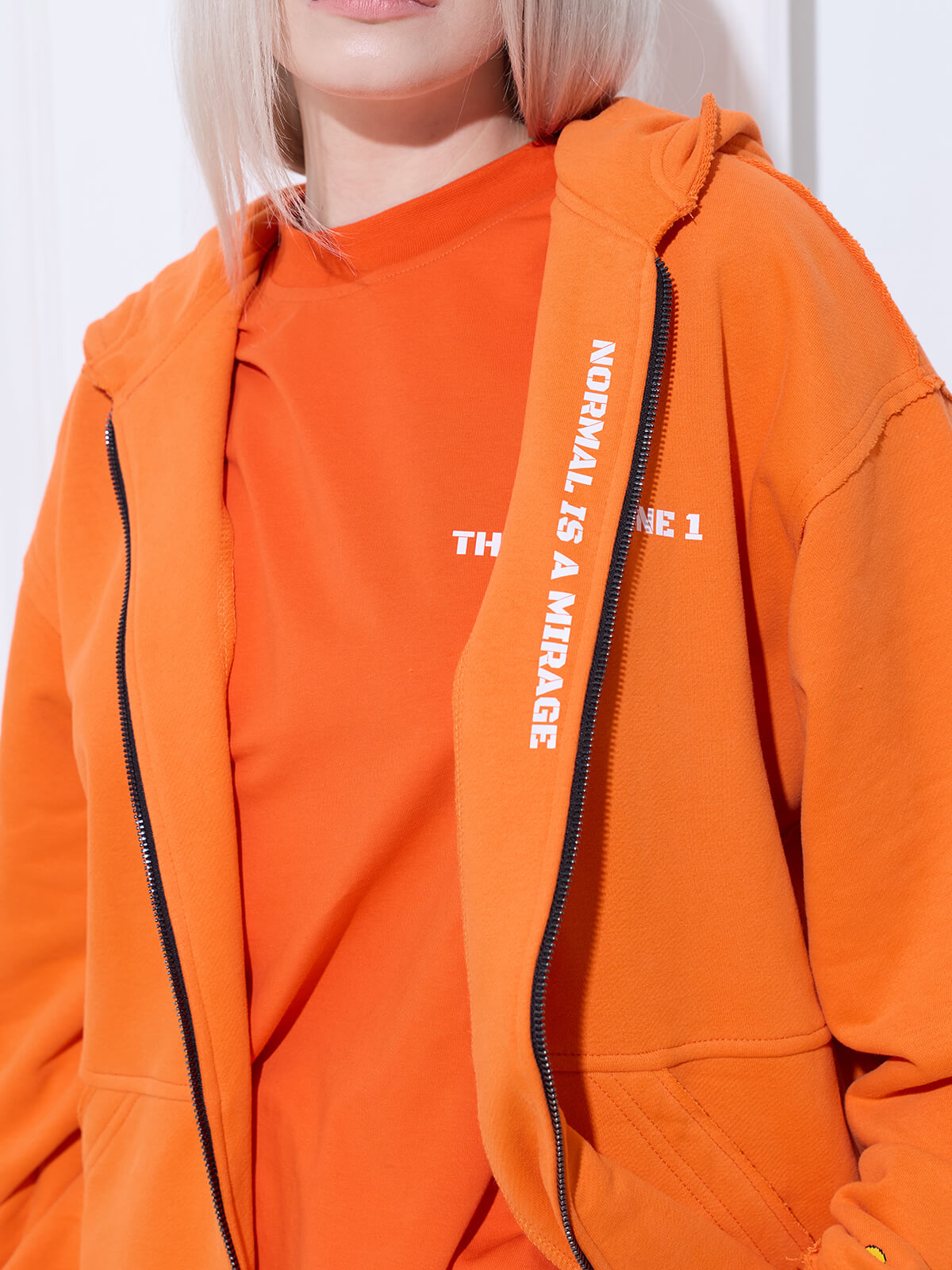Suit Mona on Fire Orange