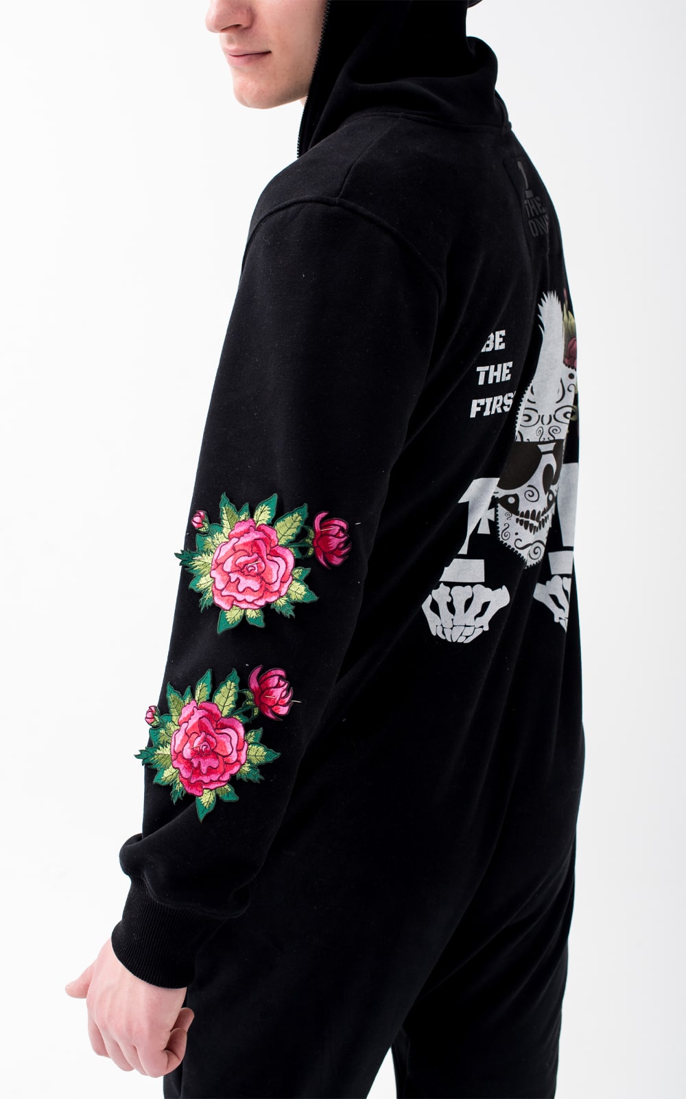 Skull and Roses black