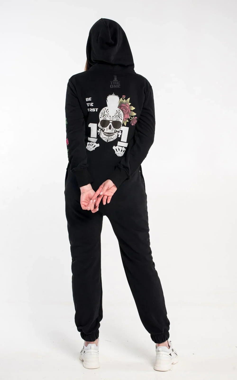 Skull and Roses white