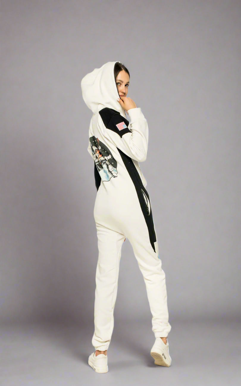 Space X white